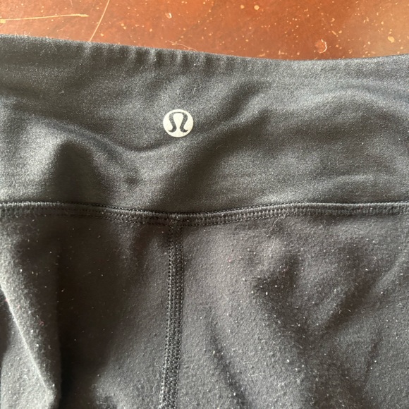 Lululemon leggings - Picture 4 of 4